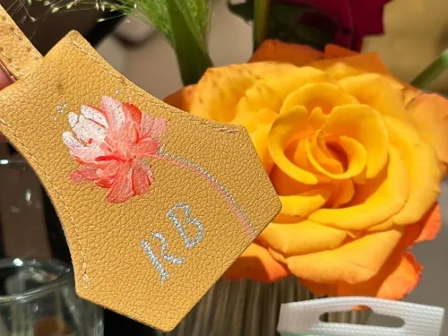 customization_maria_liubchak_bag_tags Customized bag tags